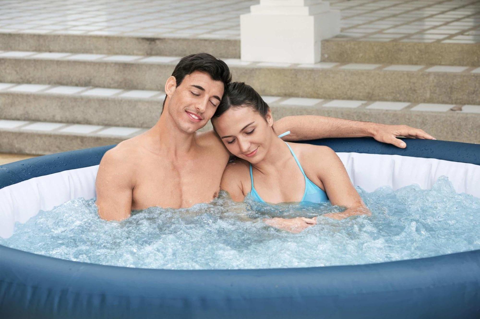 Millyholidays - Apartment Lilla - Center - Nearby Beach - Private Garden - Spa Pool Bardolino Ngoại thất bức ảnh