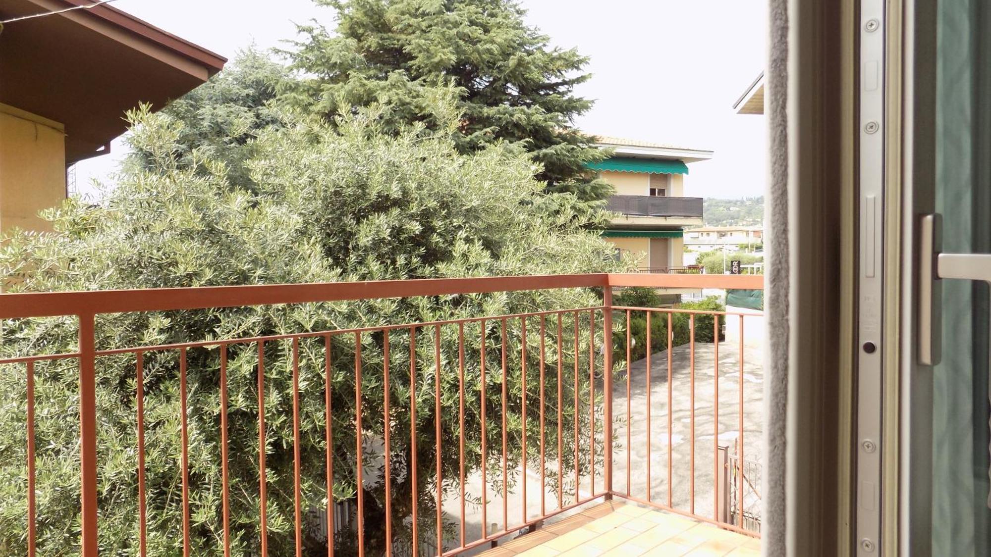 Millyholidays - Apartment Lilla - Center - Nearby Beach - Private Garden - Spa Pool Bardolino Ngoại thất bức ảnh
